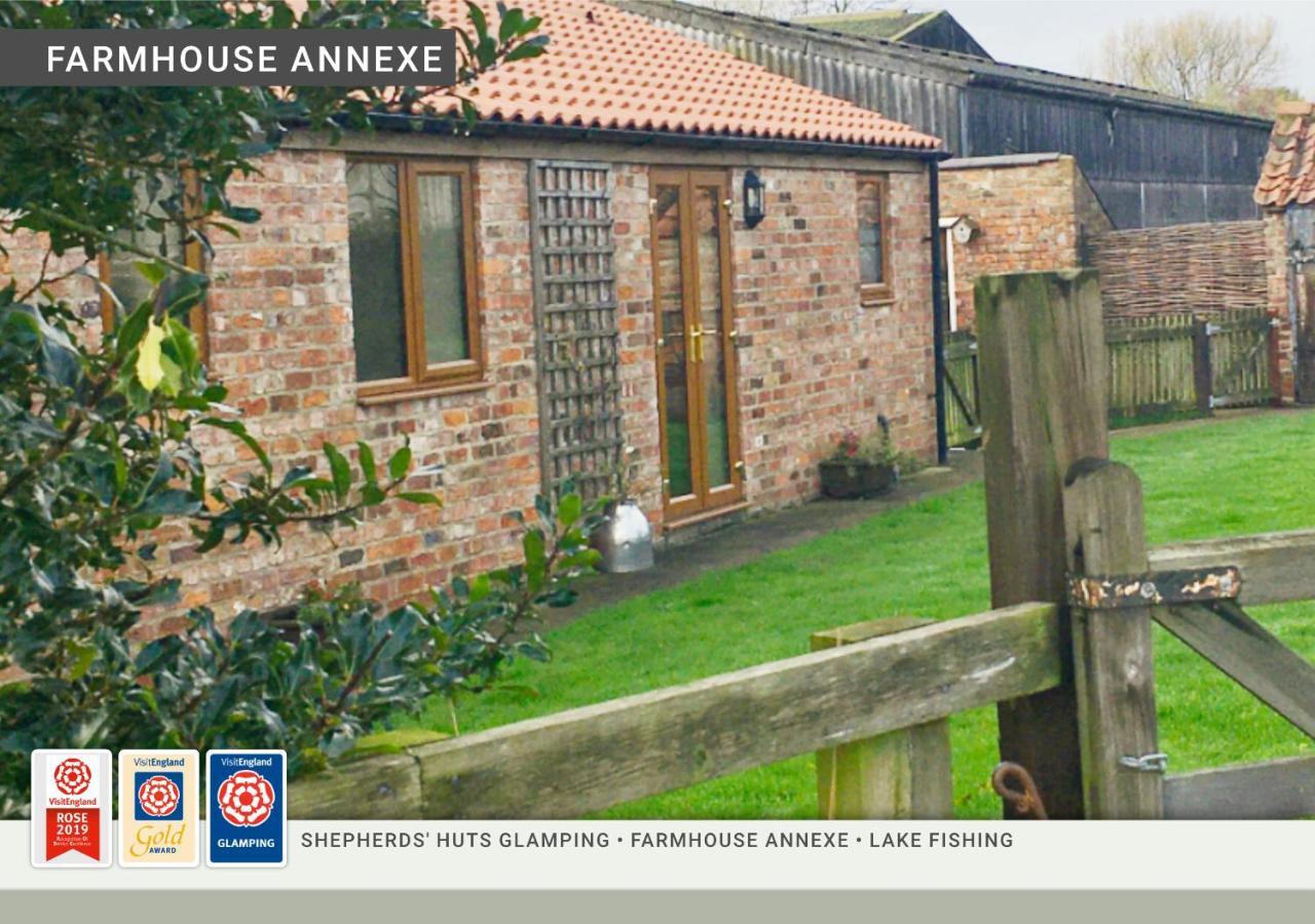 Morndyke Shepherds Huts 3* Thirsk