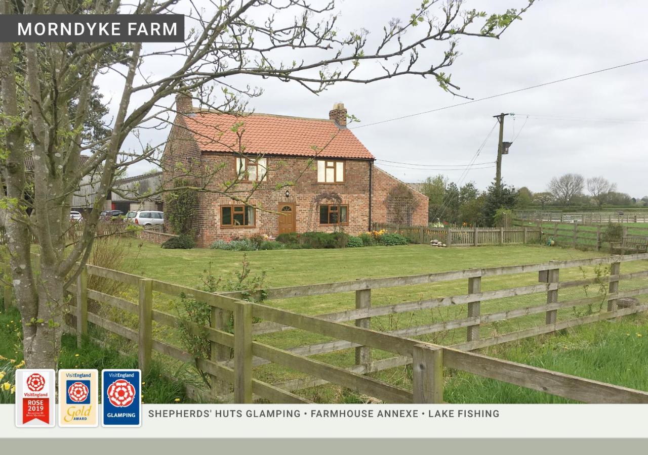 Morndyke Shepherds Huts Campsite Thirsk